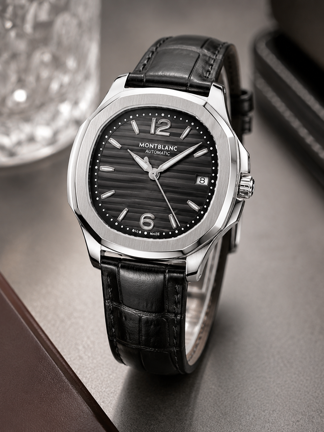 PATEK PHILLIPE | QUARTZ | LEATHER STRAP | BLACK DIAL