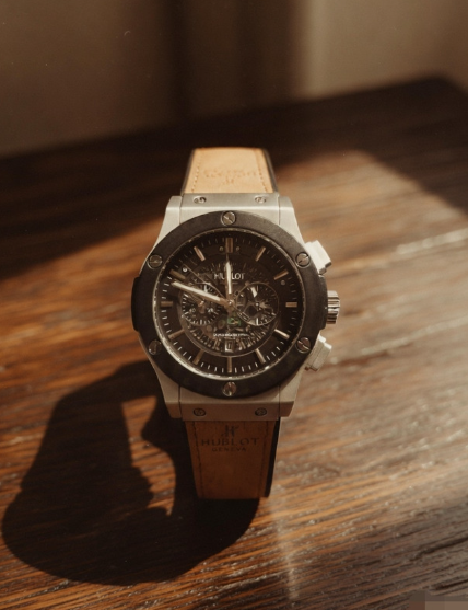 HUBLOT CHRONO BROWN LEATHER | GENEVE | BLACK DIAL