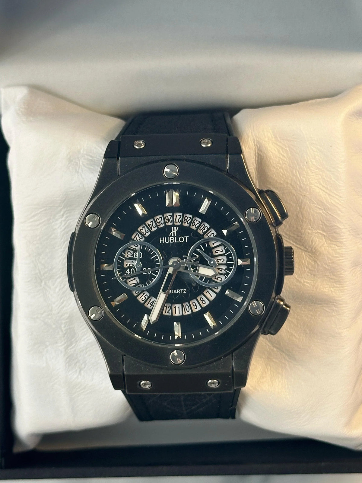 HUBLOT CHRONO LEATHER | GENEVE | BLACK DIAL